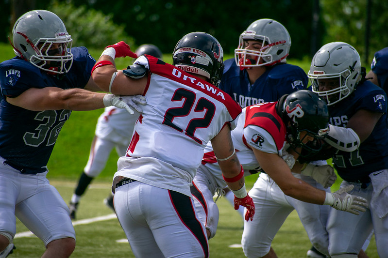 W4: Riders vs Les Loups